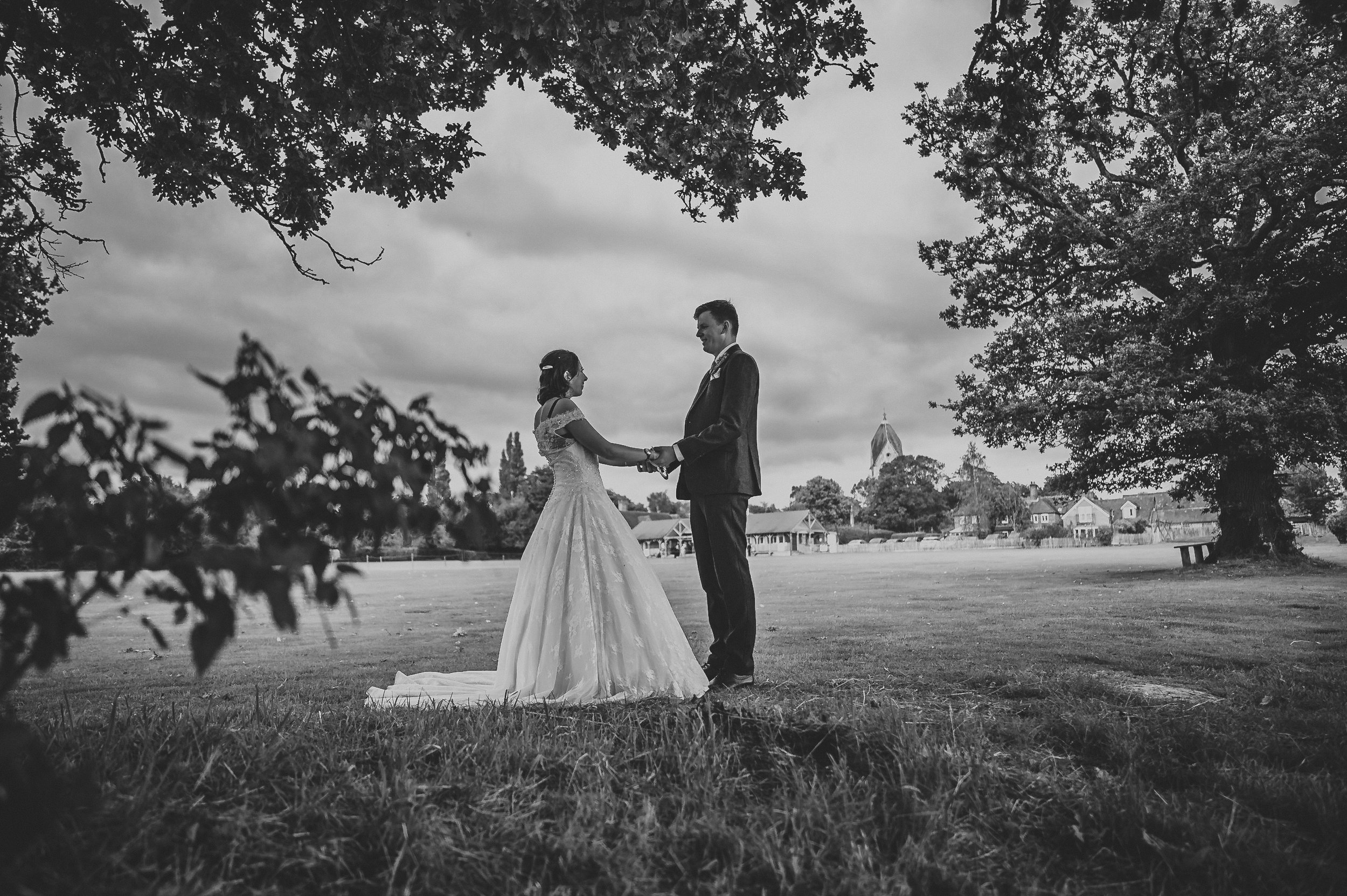 The most incredible documentary wedding photo of a surrey wedding